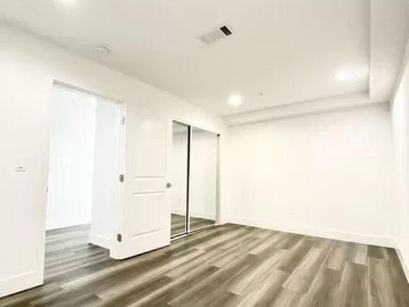 3rd image of 6002 Klump Ave