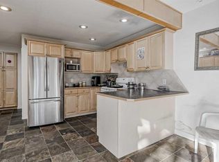 1468 W Renfrew Dr NE, Calgary, AB T2E 5J5