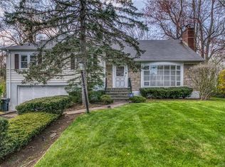 170 Evandale Rd, Scarsdale, NY 10583