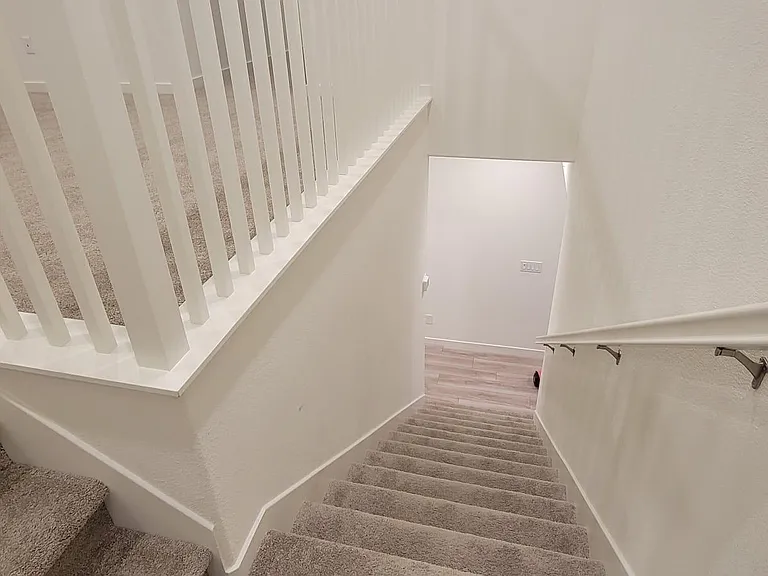 Chanticleer Ln — Photo 16