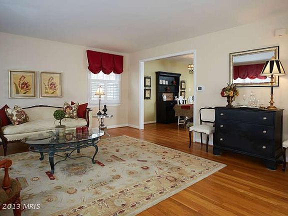 2nd image of 641 Crocus Dr