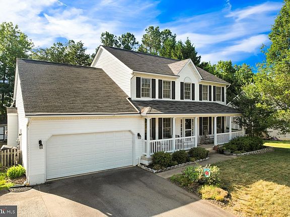 2nd image of 6404 Cranston Ln