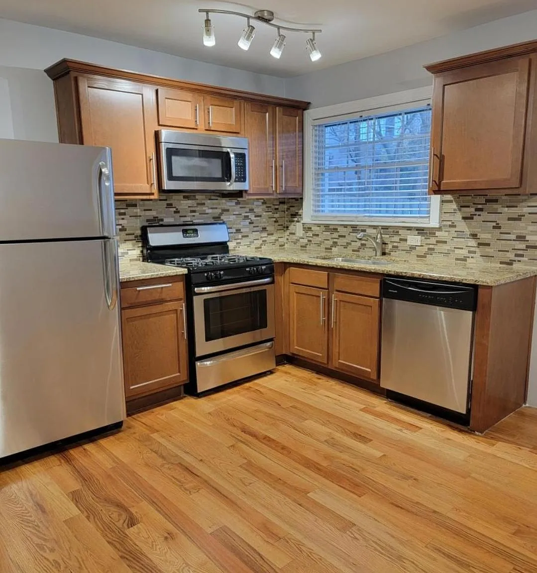 1 bed, $1,500 — Photo 2
