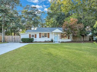 327 Hollywood Dr, Charleston, SC 29407