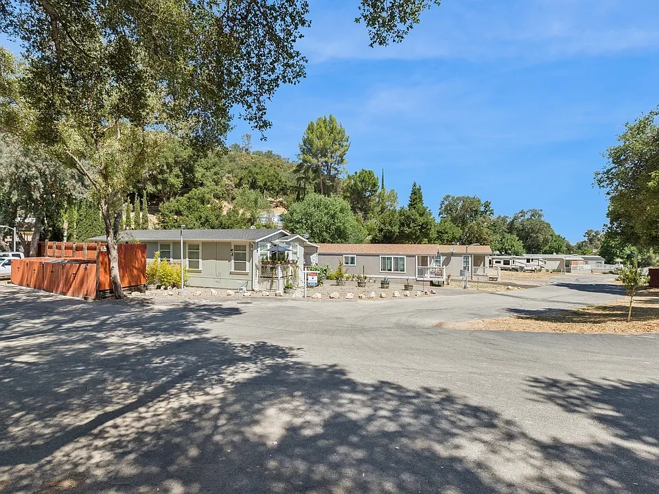 Resthaven Mobile Home Park