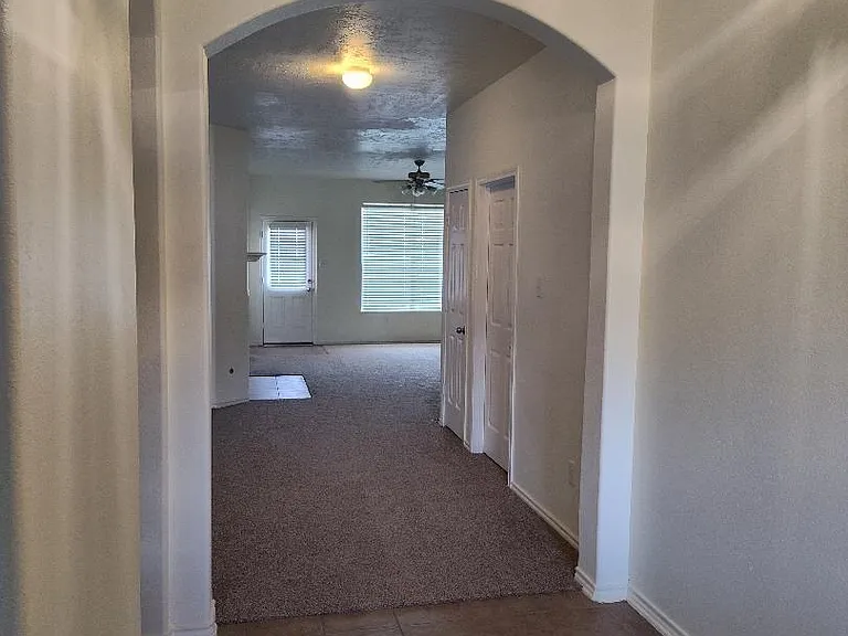 6327 Bonnie Chase Ln — Photo 7