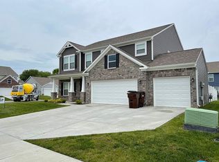 2116 Amur Ct, Columbus, IN 47201