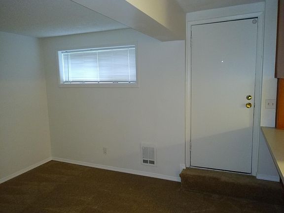 5th image of 18604 Bothell Way NE