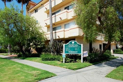3rd image of 4280 Lindblade Dr APT 102
