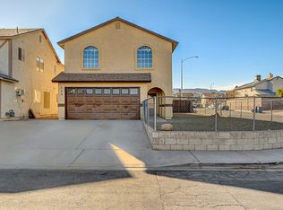 548 Liverpool Ave, Henderson, NV 89011