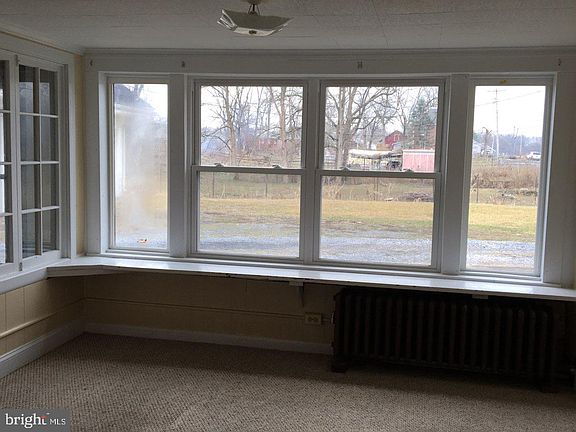 4th image of 13884 Molly Pitcher Hwy APT 1