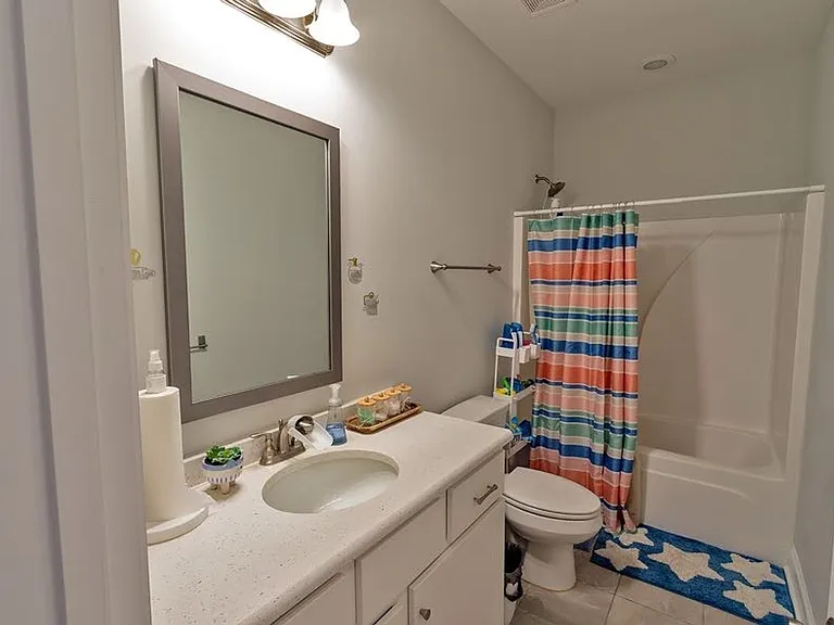 146 Lenore Ct — Photo 26