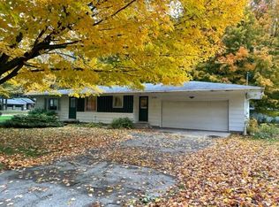 6584 Meinert Rd, Montague, MI 49437