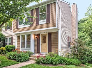 11030 Granby Ct, Reston, VA 20191