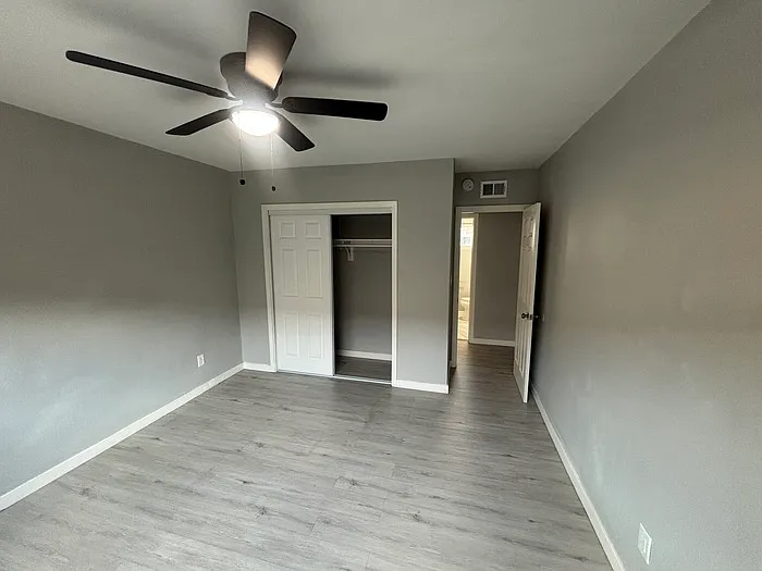 11850 S Inglewood Ave #1 — Photo 14