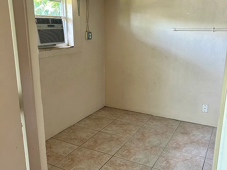 7119 Emily Dr — Photo 12
