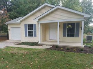 4240 N Roxford Dr, Bloomington, IN 47404