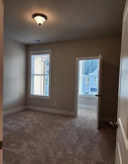 1242 Winterhaven Dr — Photo 26