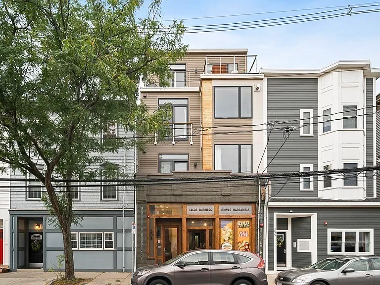 303 Sumner St #3R — Photo 24
