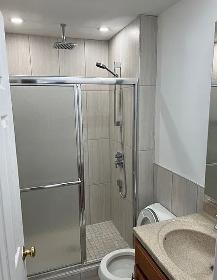 4707 Washington St #303 — Photo 4