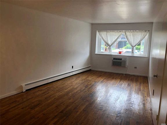 4th image of 14459 37th Ave