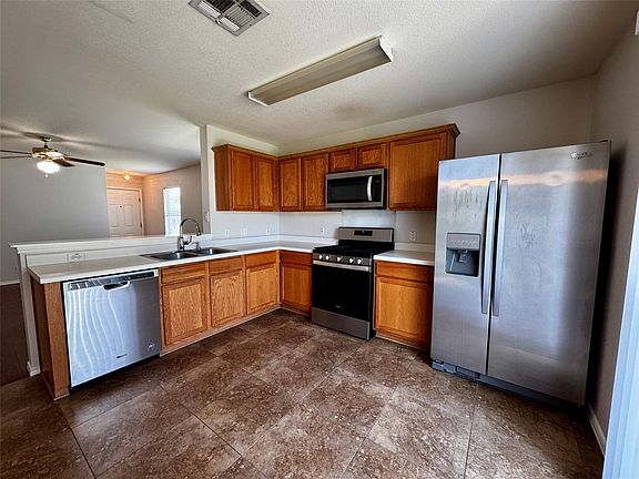 5th image of 14420 Cummins Way