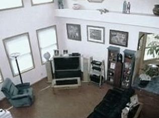 14 Campo Rd, Tijeras, NM 87059