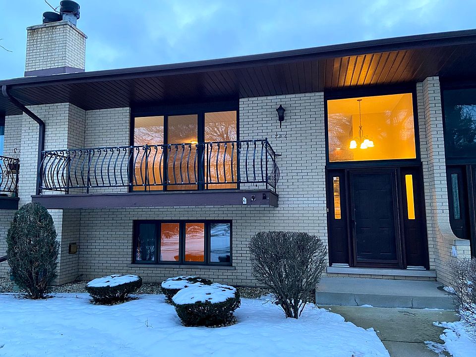 1st image of 7336 Paradise Ln #7336