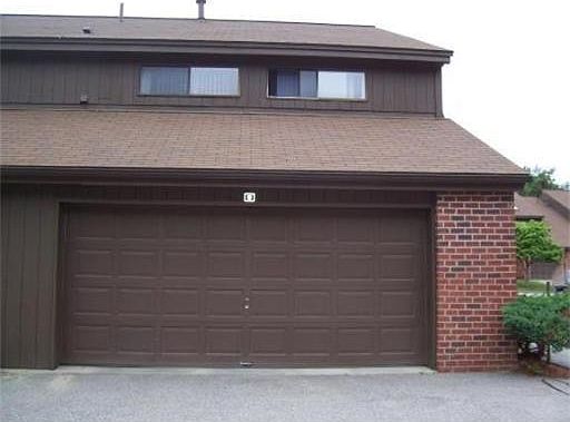 2nd image of 12 Elderwood Dr