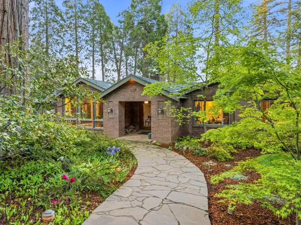 10770 Cement Hill Rd, Nevada City, CA 95959