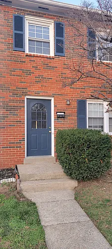 300 Beale Ct Photo 1