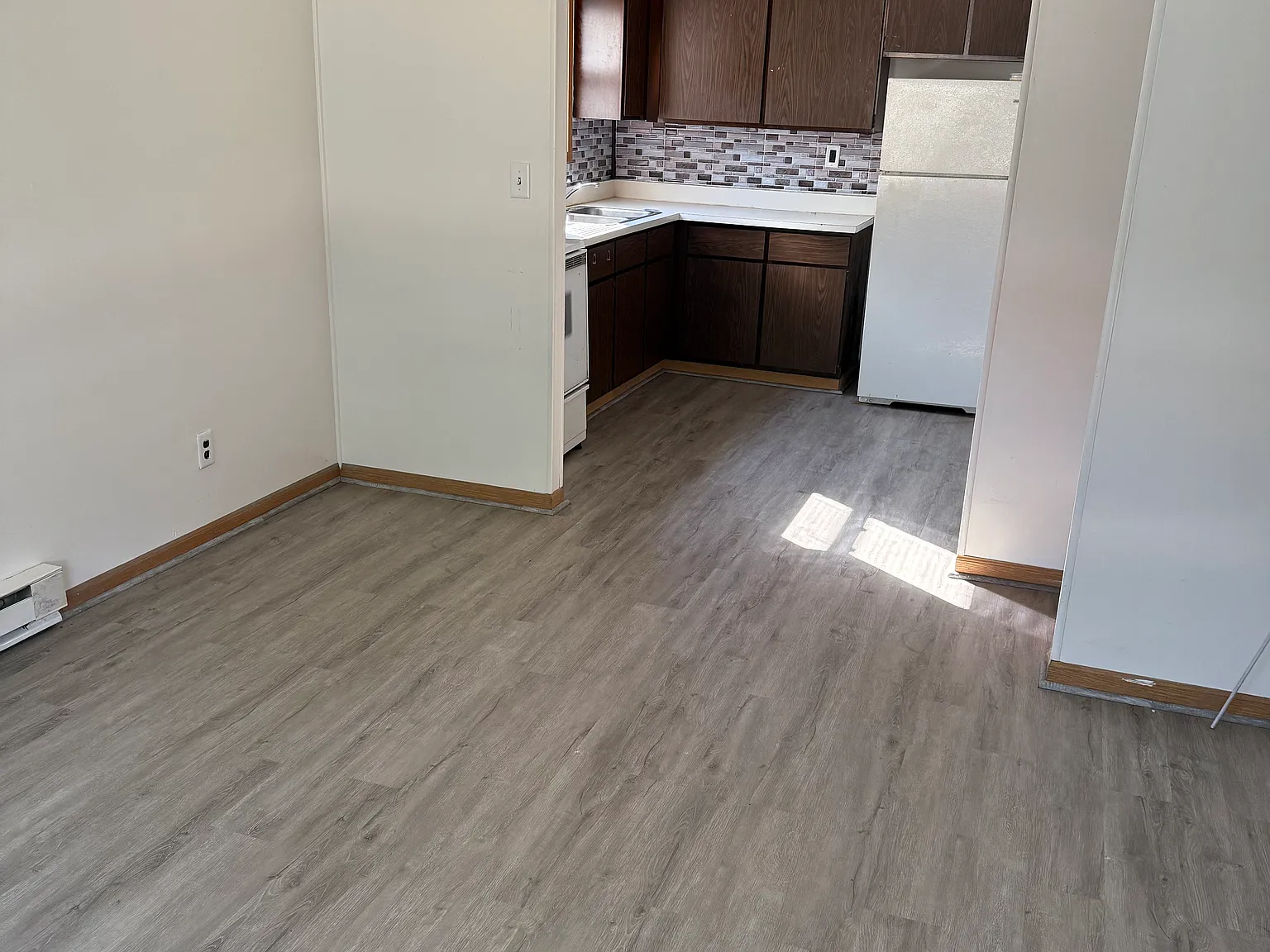 NW 7th Ave, Galva — Photo 1