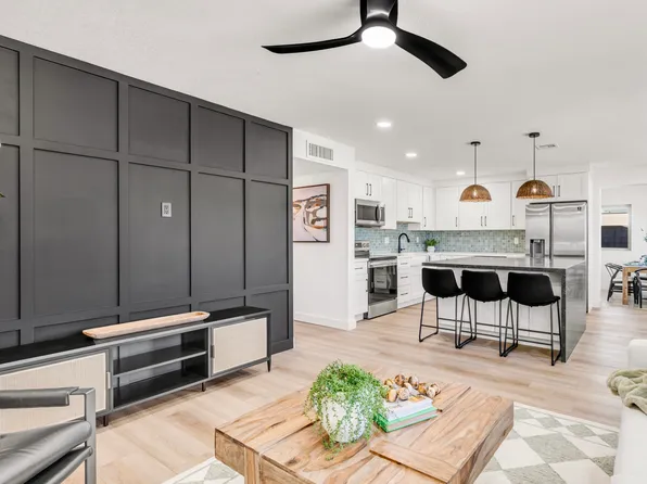 2363 E CABALLERO Street, Mesa, AZ 85213