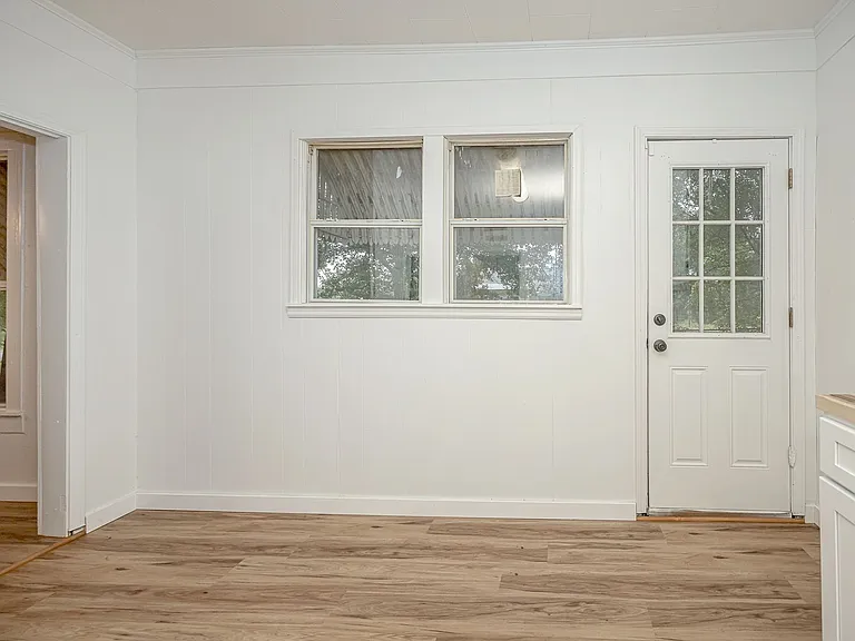 4406 Richard St — Photo 21