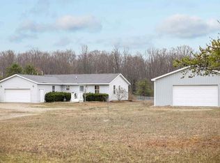 11153 Homestead Rd, Beulah, MI 49617