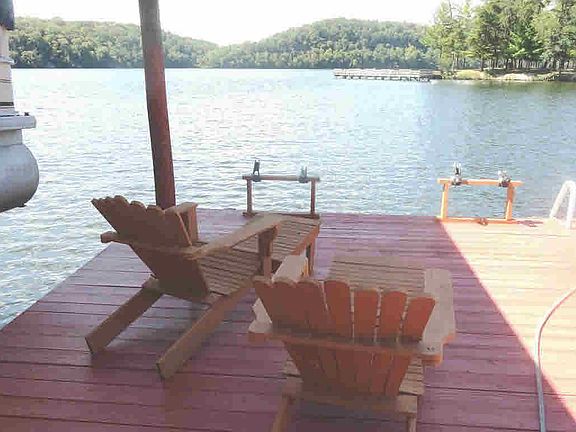 5th image of 6746 Lake Dr
