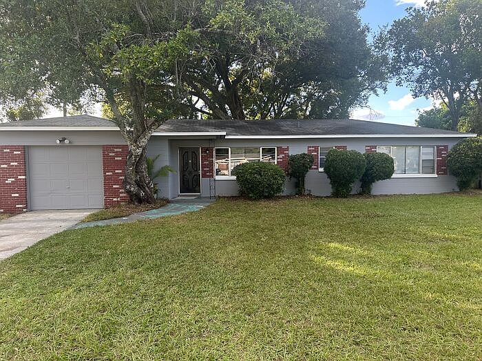 1st image of 918 Gloriosa Ave