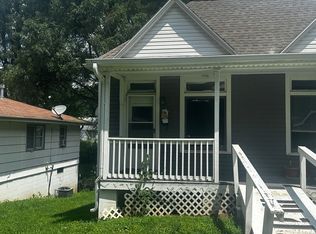 2917 Locust Street, Saint Joseph, MO, Saint Joseph, MO 64501
