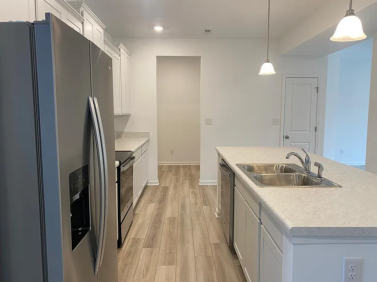 17010 Meander Way — Photo 9