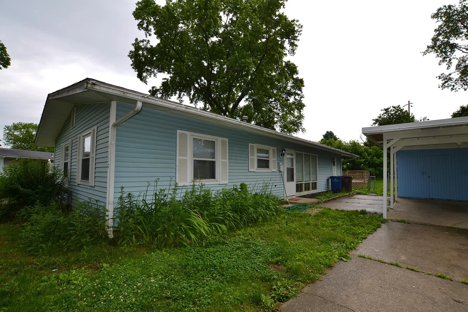 1110 Gibson Rd photo 1