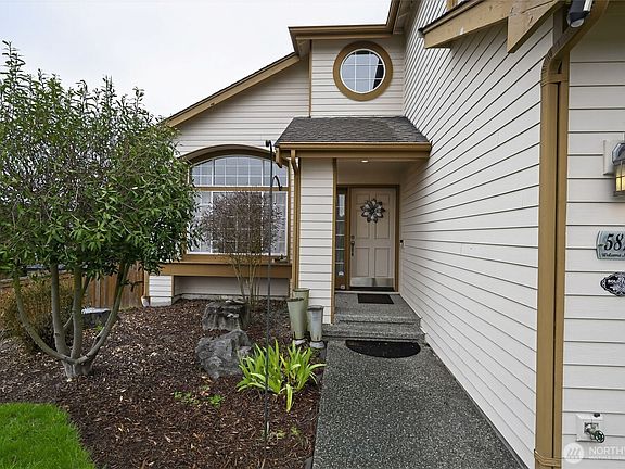 2nd image of 5822 74th Drive NE