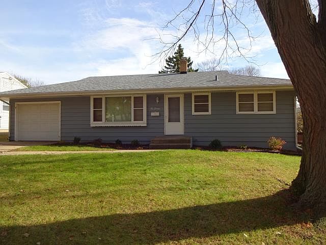 1st image of 1016 Emerson Dr