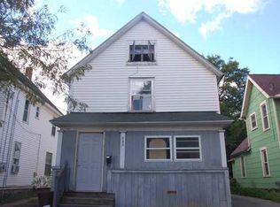 323 N Sycamore St, Lansing, MI 48933