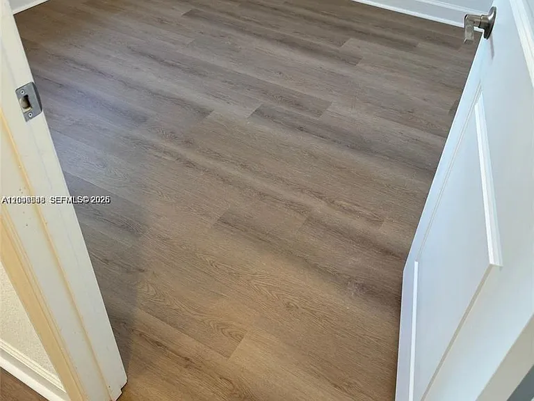 204 SE Woodbark St #204 — Photo 12
