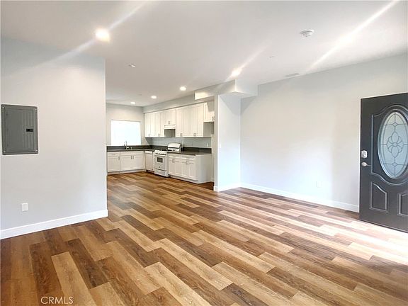 5th image of 300 E Alhambra Rd Unit E