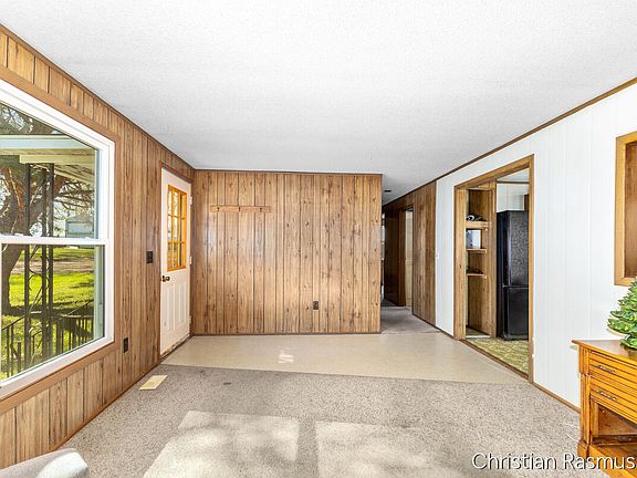 5th image of 763 N Grow Rd