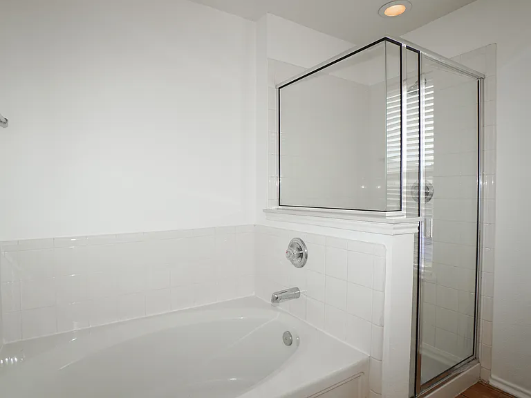 309 Stanford Dr — Photo 7