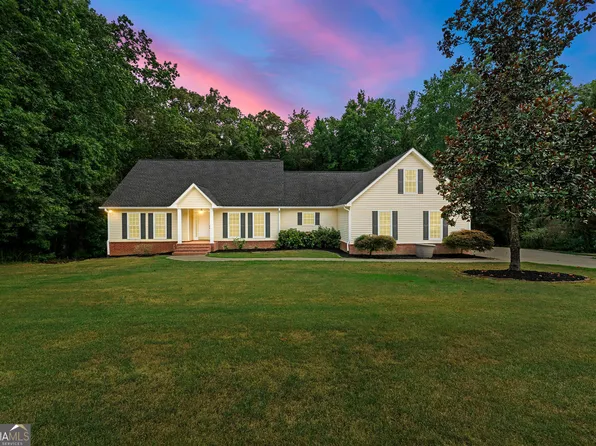 460 Holly Hills Ln, McDonough, GA 30252