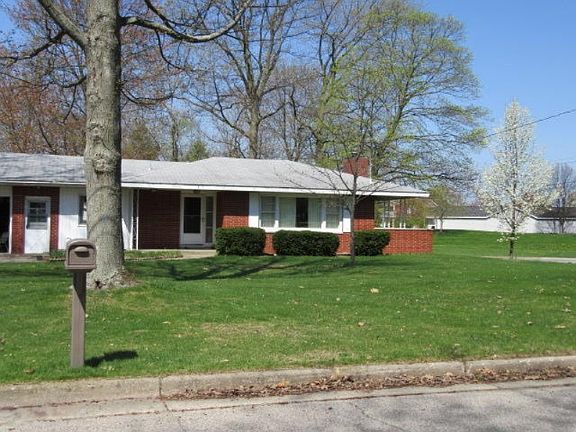 3rd image of 317 N Westwood Ave