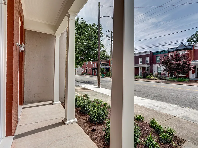 14 1/2 W Leigh St — Photo 2